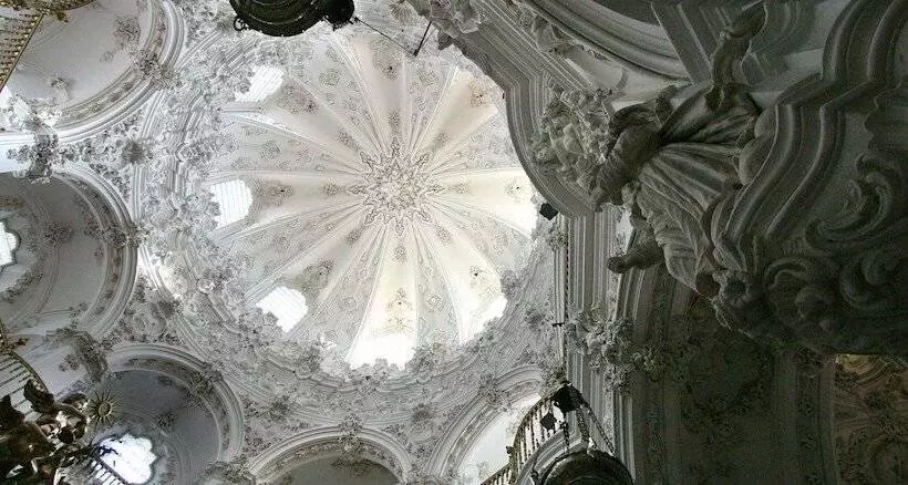 Casa Banos De La Villa