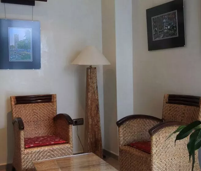 Casa Banos De La Villa