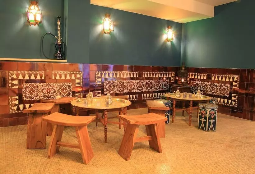 Casa Banos De La Villa