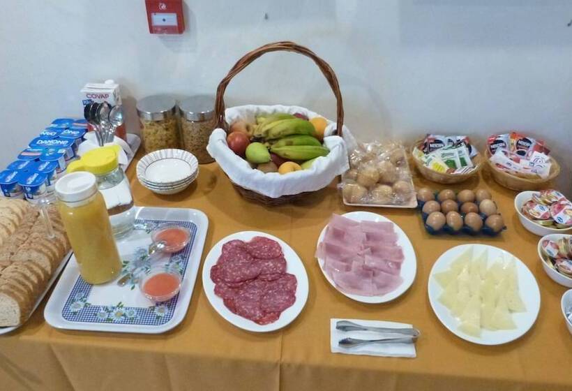 Casa Banos De La Villa