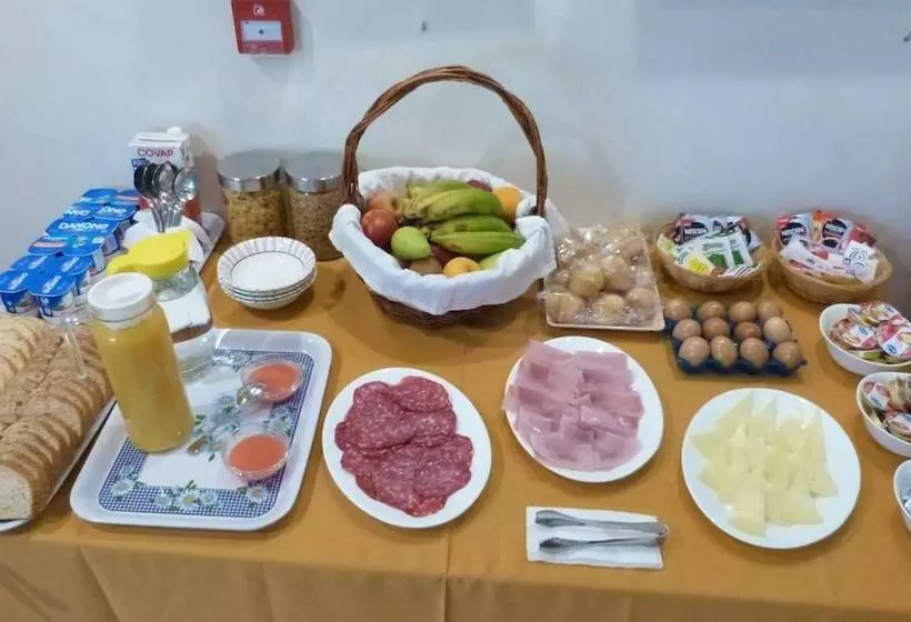 Casa Banos De La Villa