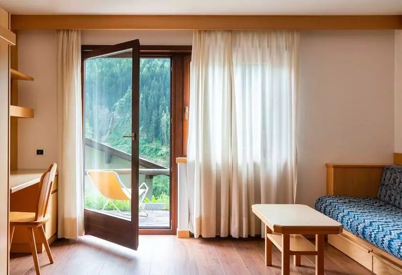 Отель Apartments Boè