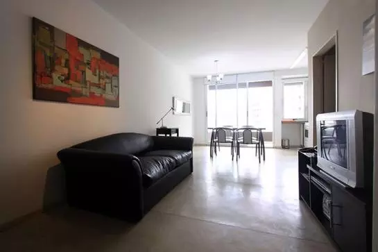هتل Atenea Suites