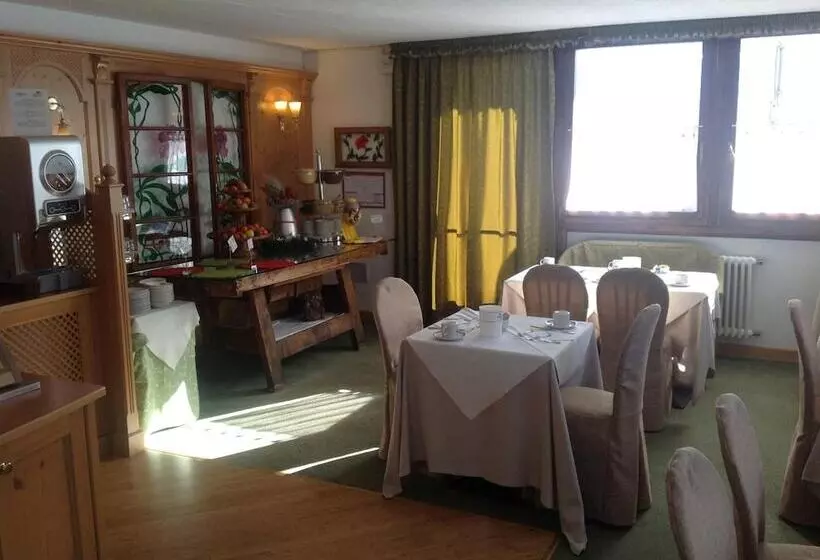 Отель Caminetto