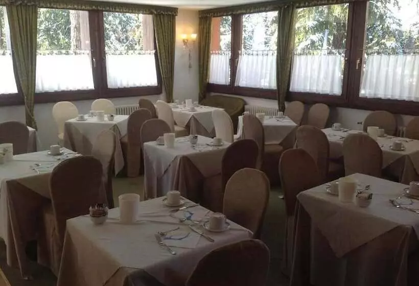 Отель Caminetto