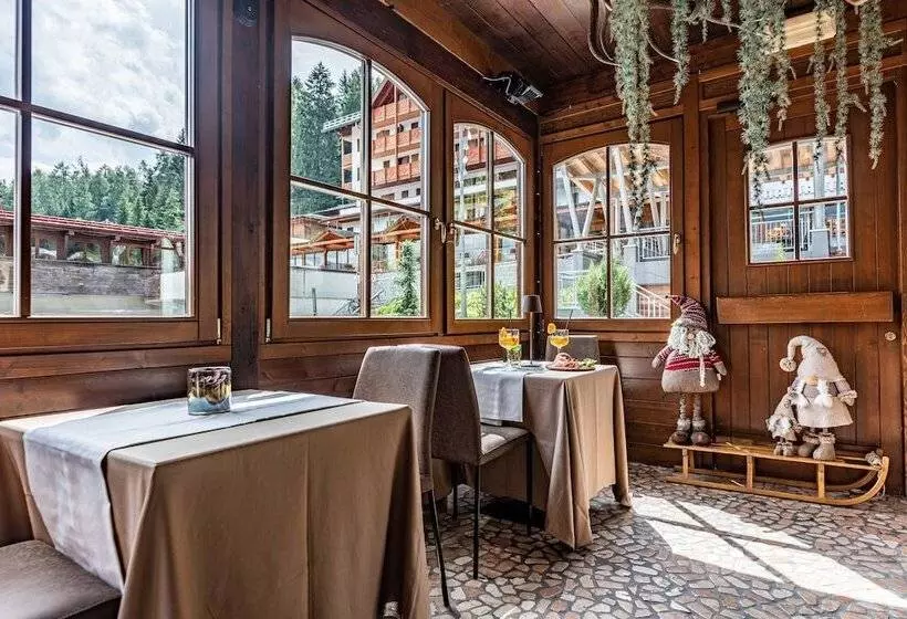 Отель Caminetto