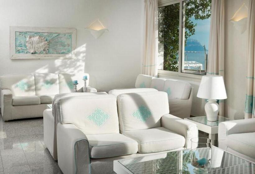 Gabbiano Azzurro Hotel & Suites