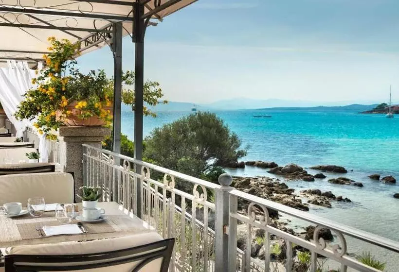 Gabbiano Azzurro Hotel & Suites