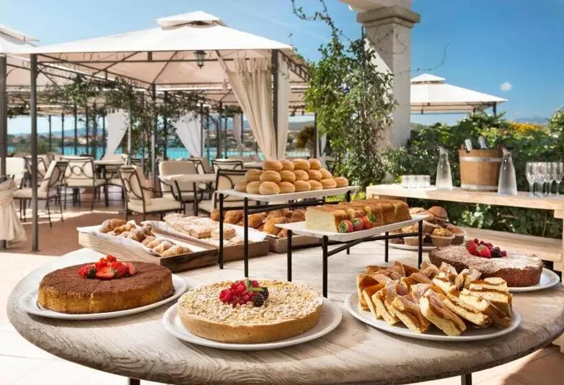 Gabbiano Azzurro Hotel & Suites