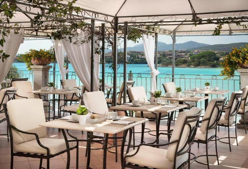 Gabbiano Azzurro Hotel & Suites