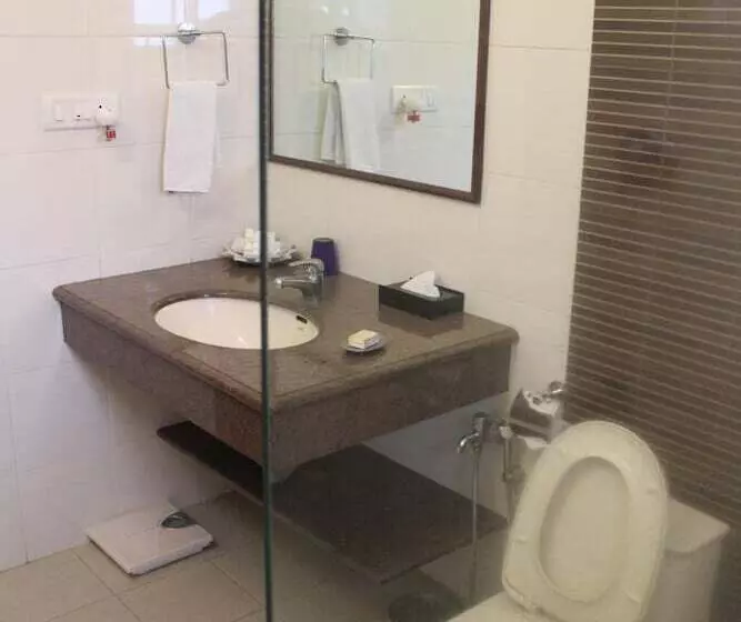 酒店 Justa Off Mg Road