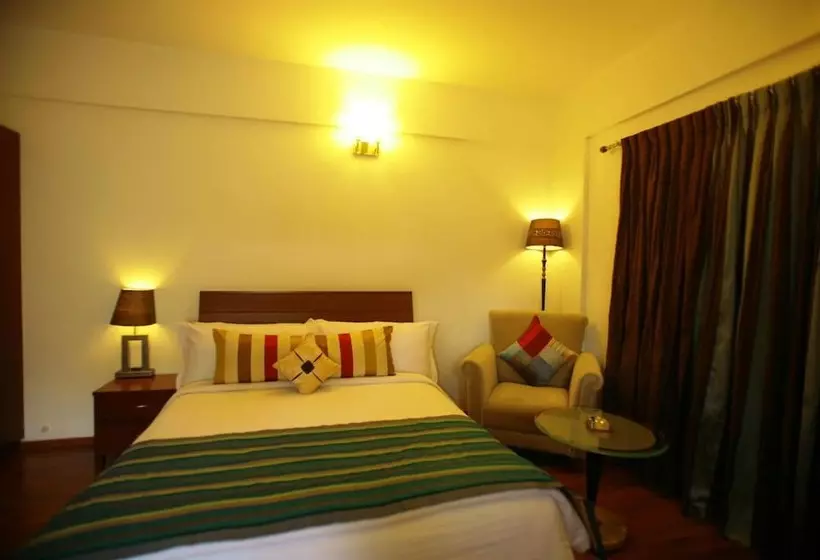 酒店 Justa Off Mg Road