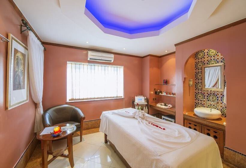 בית מלון כפרי Kigali Serena