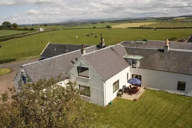 فندق Laigh Tarbeg Farmhouse