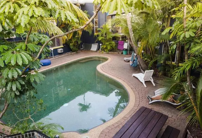 בית מלון כפרי Mad Monkey Village