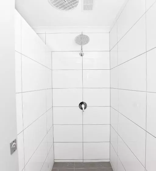 בית מלון כפרי Mad Monkey Village