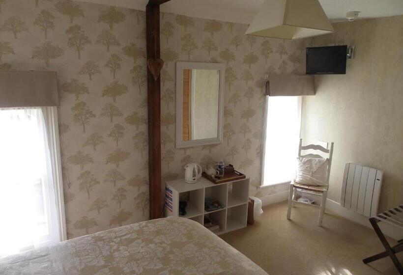 فندق Maison Dieu Guest House