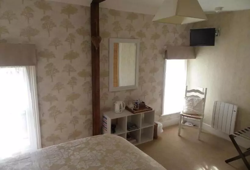 فندق Maison Dieu Guest House