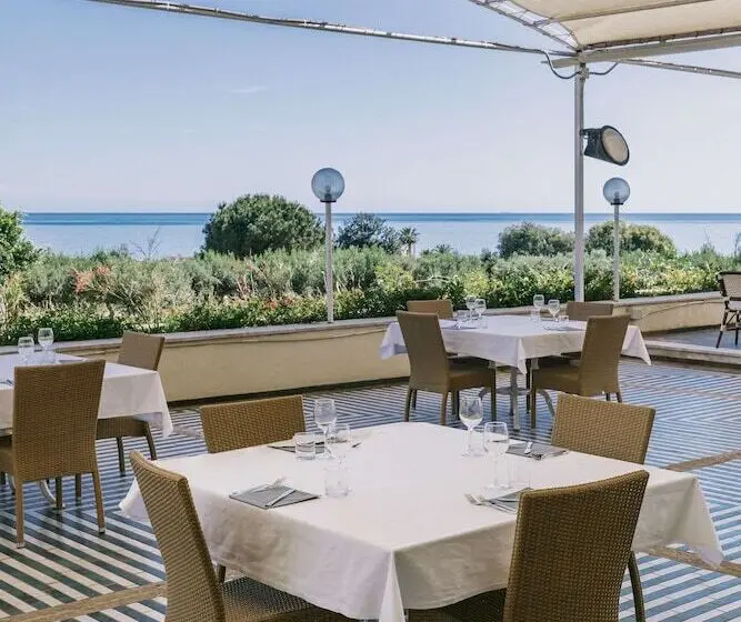 Hotelli Mclub Alicudi