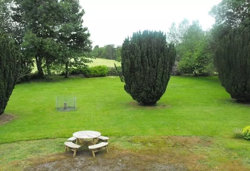 Hotelli Newmill Farm