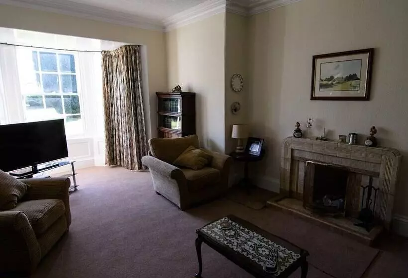 Hotelli Newmill Farm