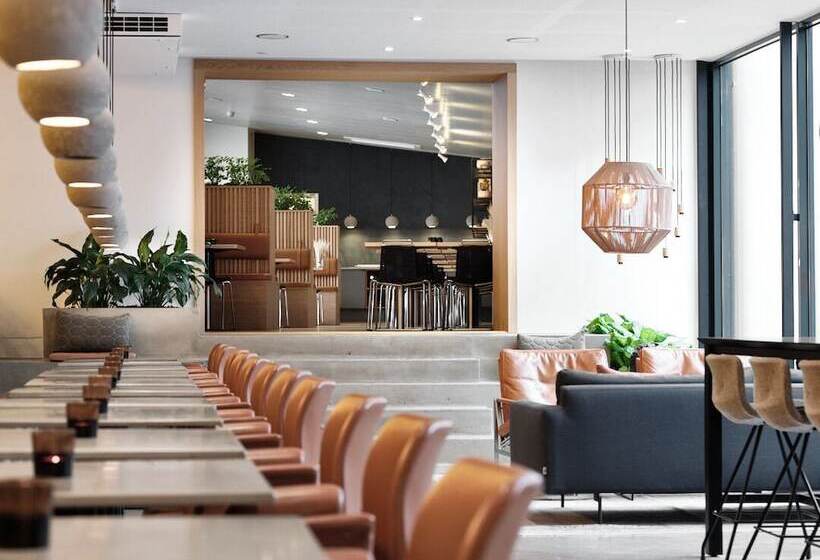 هتل Oasia Aarhus City