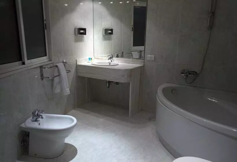 Plaza Hotel Beirut