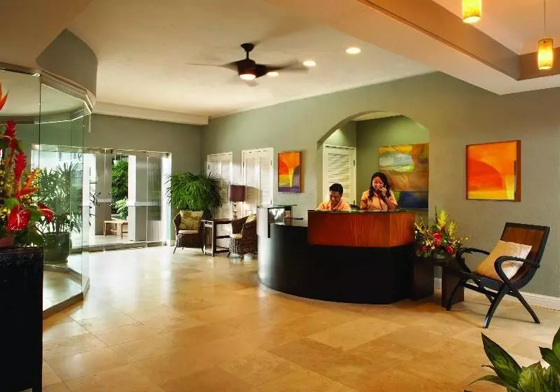 Regency On Beachwalk Waikiki By Outrigger