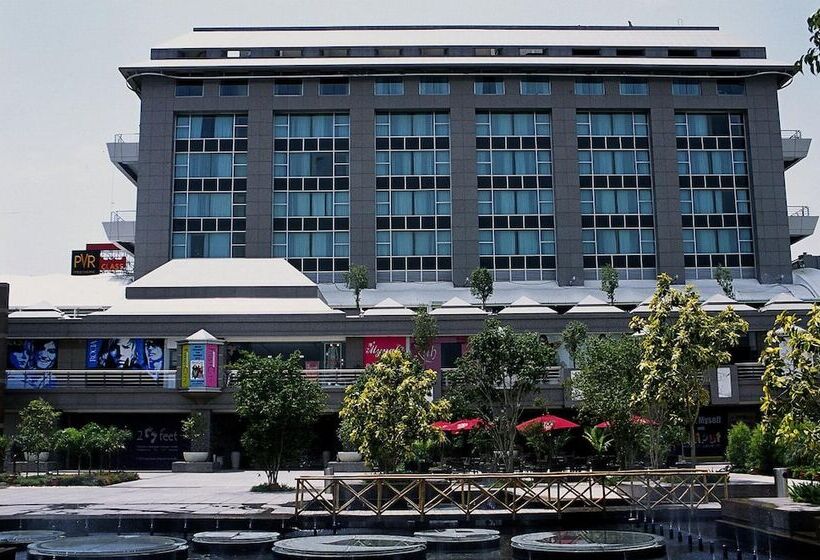 호텔 Svelte Delhi, A Member Of Radisson Individuals