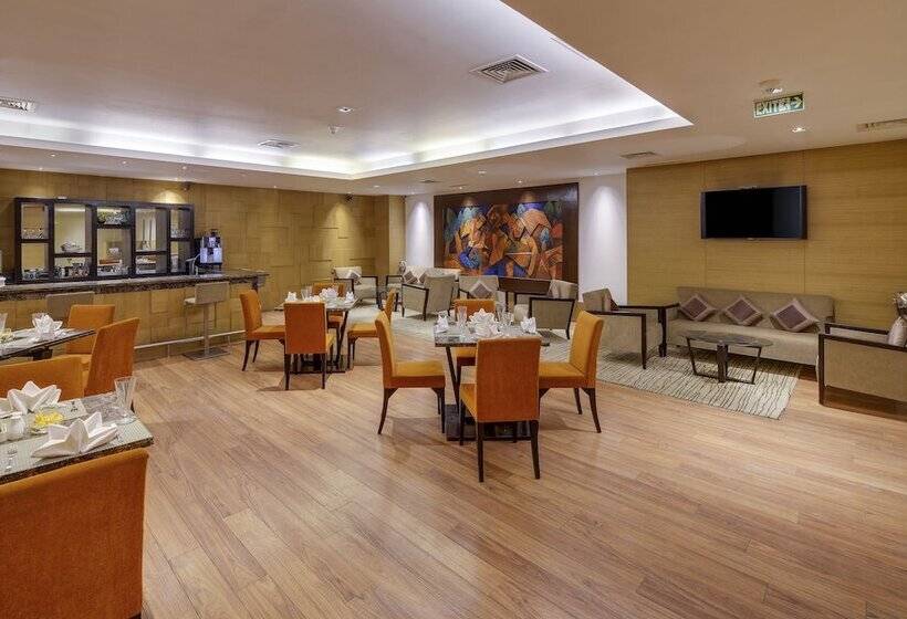 호텔 Svelte Delhi, A Member Of Radisson Individuals