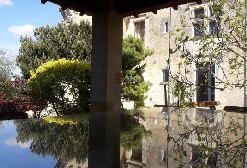 تختخواب و صبحانه Chateau De La Grave