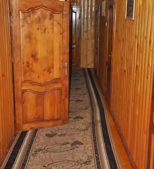 Hotelli сосновий двір