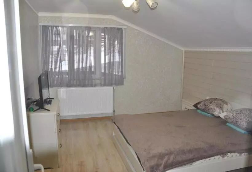 Hotelli сосновий двір