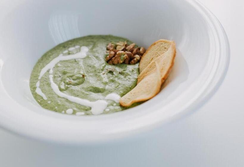 בית מלון כפרי роляда