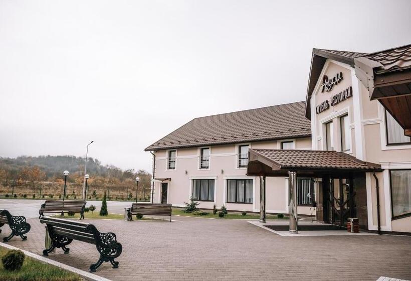 בית מלון כפרי роляда