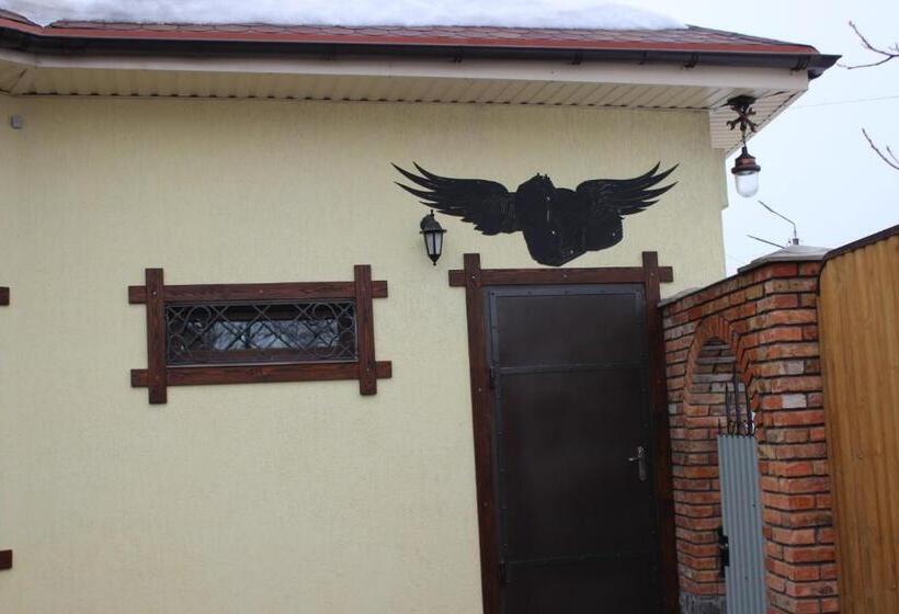 فندق Biker's Pub