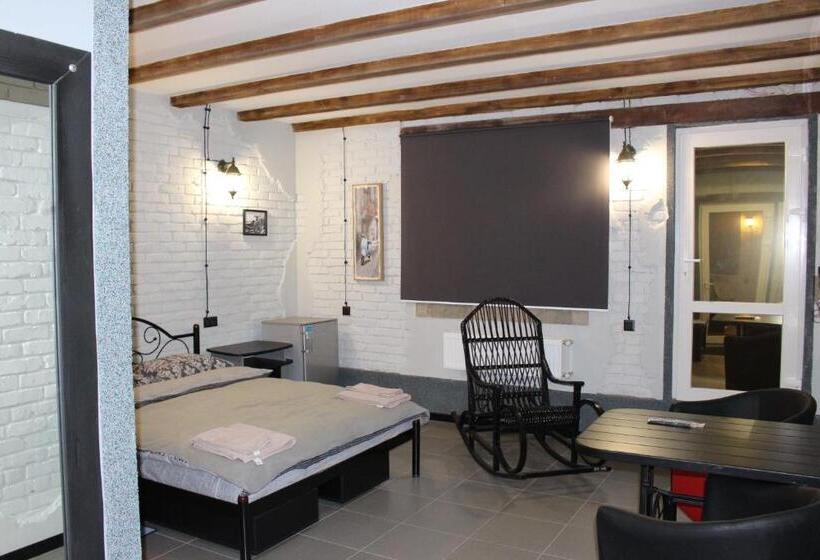 فندق Biker's Pub