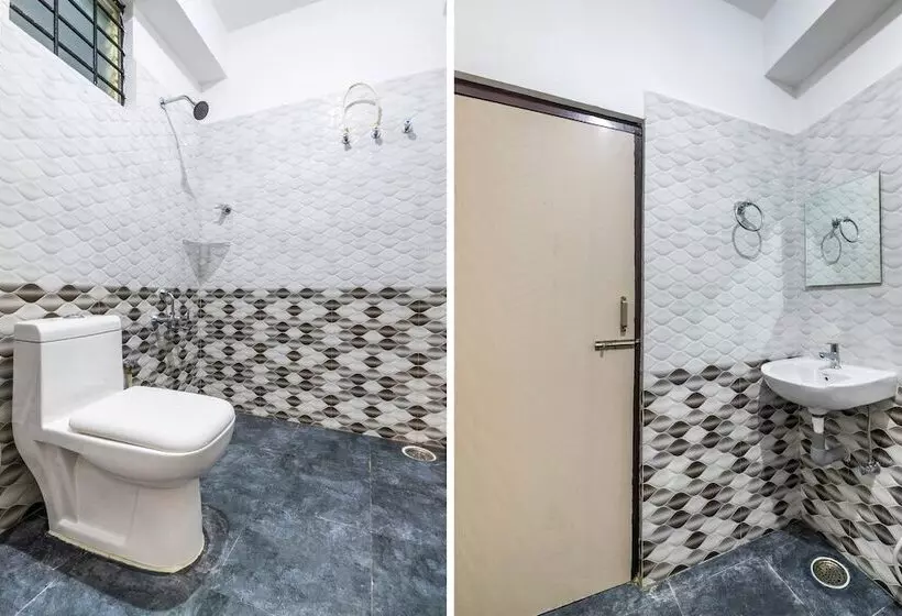 هتل Capital O 65241 I Cloud Suites