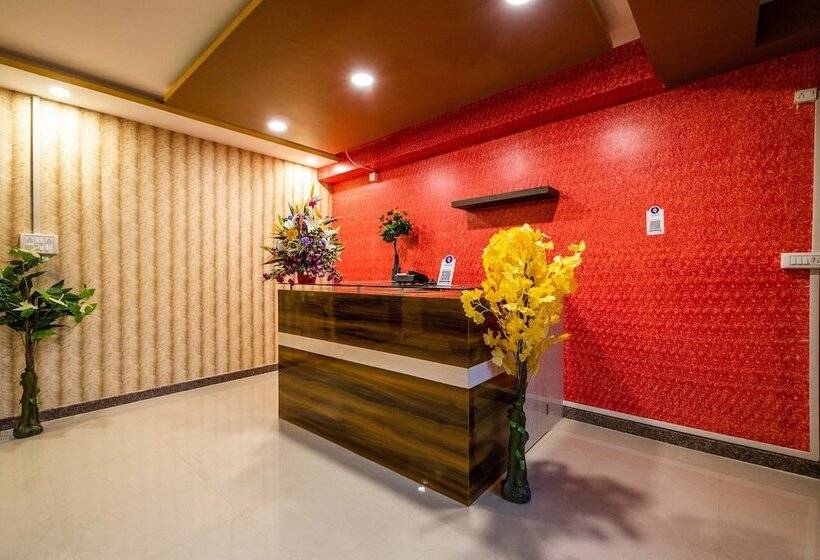 호텔 Capital O 65241 I Cloud Suites