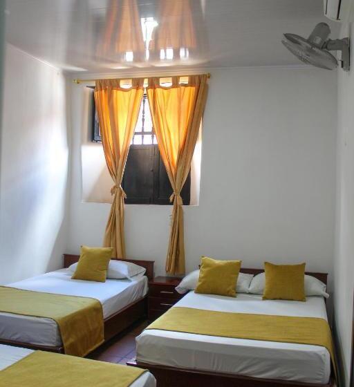 هتل Colonial San Felipe