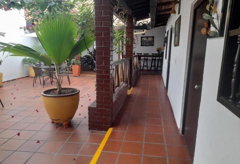 هتل Colonial San Felipe