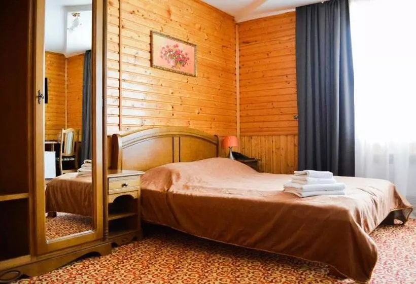 ホテル Karpatska Vezha