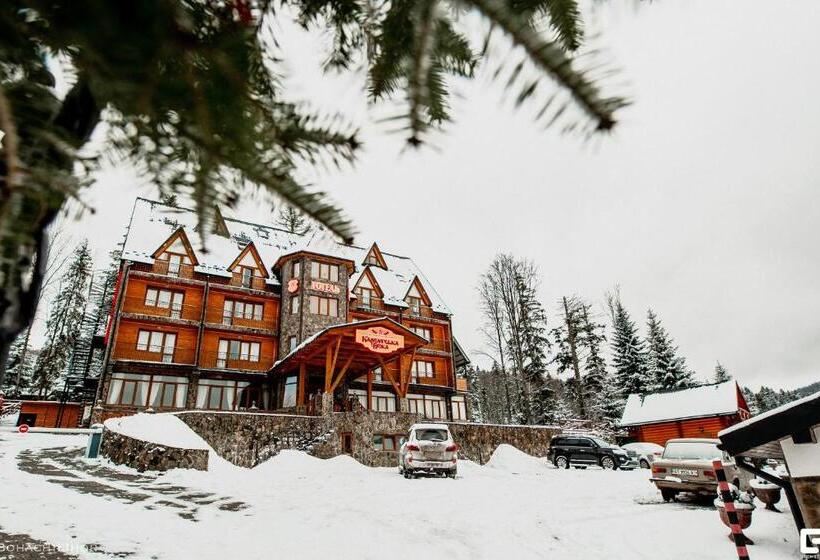ホテル Karpatska Vezha