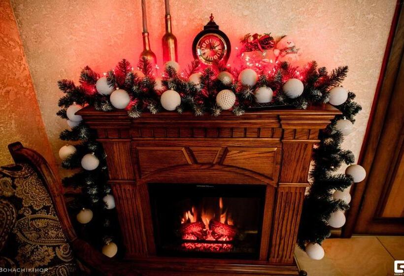 ホテル Karpatska Vezha