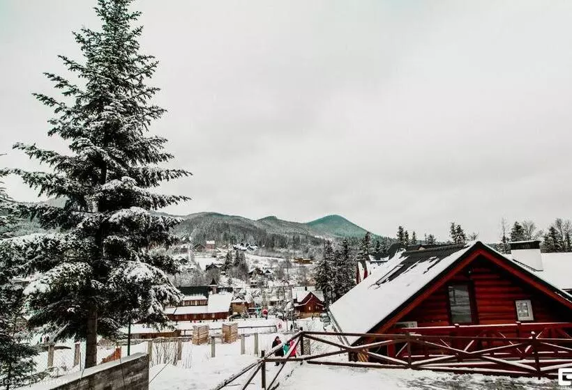 ホテル Karpatska Vezha