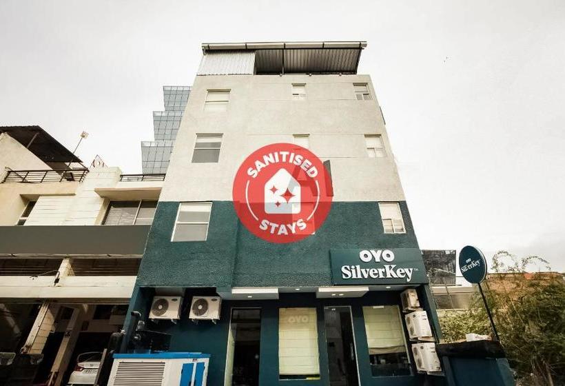 호텔 Silverkey Executive Stays 76822 S7