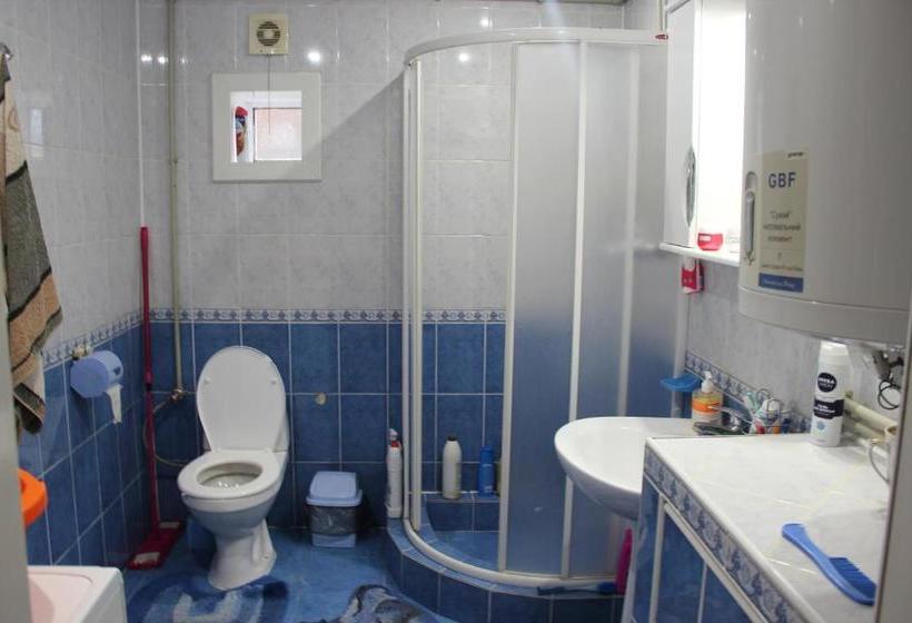 Пансион у михайла під лісом