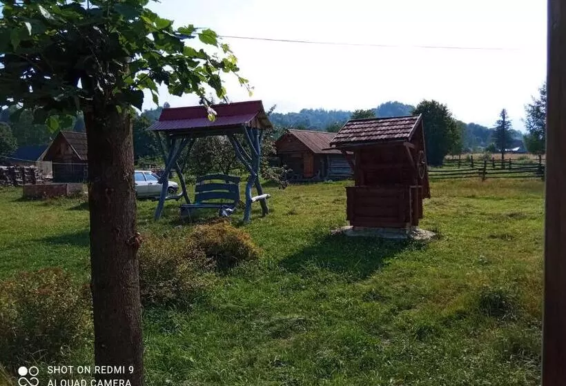 Majatalo Kosmatska Pusanka