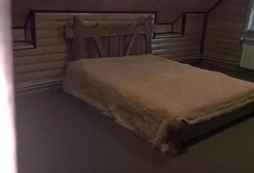 Majatalo Synevyrskyj Chardash