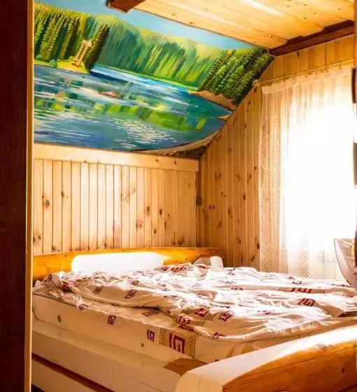 Majatalo Synevyrskyj Chardash